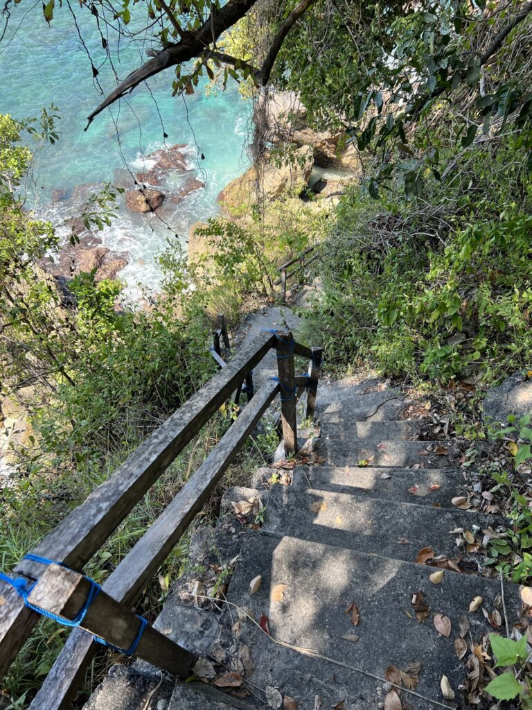 Nusa Penida, Suwehan beach, hike