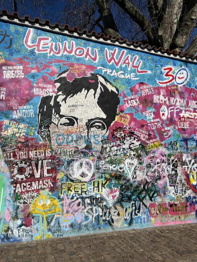 Citytrip Praag, Praag John Lennon