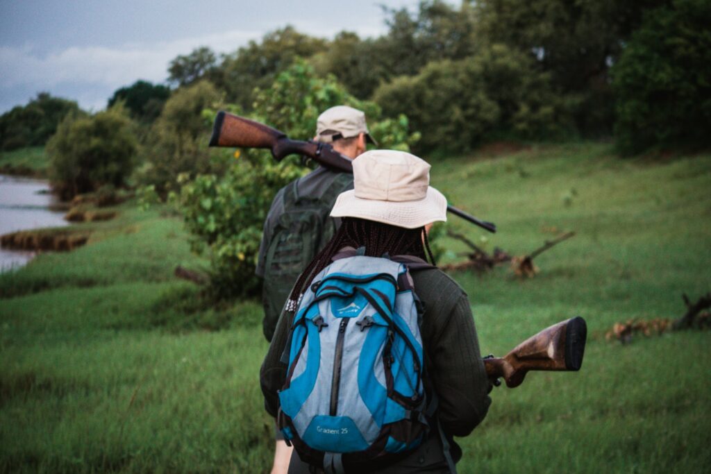 Zuid Afrika, Kruger, Kruger Rest Camp, Bush walk, ranger